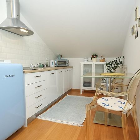 בוזאבה Z&A Studio Apartment With Parking מראה חיצוני תמונה